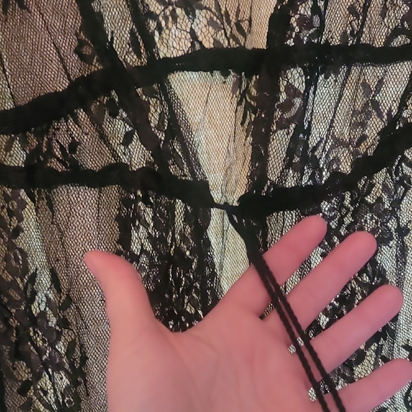 Sheer Black Lace Tie-Waist Robe - Picture 3 of 6